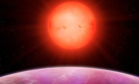 Γιγαντιαίος πλανήτης γύρω από λιλιπούτειο άστρο