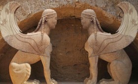 Αμφίπολη: Το ταφικό μνημείο άνοιξε για δεκάδες επισκέπτες (vid)