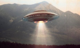 Κατάρριψη εχθρικού UFO ύστερα από αερομαχία (vid)