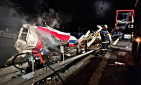 Σύγκρουση τρένων στα Τέμπη: 32 νεκροί, πολλοί εγκαυματίες και ακρωτηριασμένοι (vid)