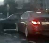 Αυτοκίνητο φάντασμα εμφανίζεται από το πουθενά (βίντεο)
