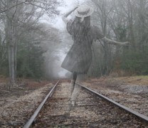 Φάντασμα στοιχειώνει σιδηροδρομικό σταθμό