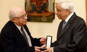 Βράβευση του ΚΥΡ από τον Πρόεδρο της Δημοκρατίας Βράβευση του ΚΥΡ από τον Πρόεδρο της Δημοκρατίας