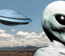 Στήβεν Χόκινγκ: Μη μιλάτε σε εξωγήινους