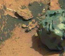 Βρέθηκε κομμάτι λιωμένου μετάλλου στον Άρη
