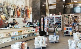 Το Book Plus στη θέση του παλιού Παπασωτηρίου Το Book Plus στη θέση του παλιού Παπασωτηρίου