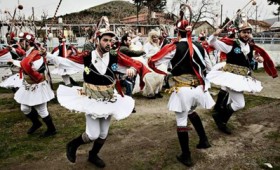 Οι Μωμόγεροι της Κοζάνης εντάχθηκαν στην UNESCO Οι Μωμόγεροι της Κοζάνης εντάχθηκαν στην UNESCO