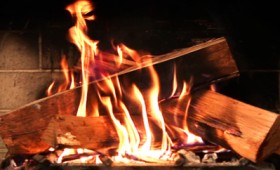 Μην ανάβετε τζάκια όταν έχει άπνοια και ρύπους Μην ανάβετε τζάκια όταν έχει άπνοια και ρύπους