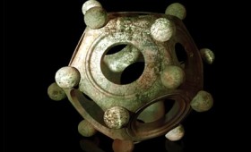 Το αίνιγμα των ρωμαϊκών δωδεκάεδρων Το αίνιγμα των ρωμαϊκών δωδεκάεδρων