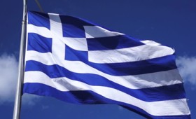 «Έλληνες, σας σφάζουν μπροστά στα μάτια όλων!»