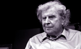 Μ. Θεοδωράκης: Ο Τσίπρας είναι ο Έλληνας Μαδούρο Μ. Θεοδωράκης: Ο Τσίπρας είναι ο Έλληνας Μαδούρο