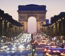 Πυροβολισμοί στο Παρίσι με τουλάχιστον 3 τραυματίες