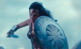 ΦΡΕΝΙΤΙΔΑ! Έσπασε τα ταμεία το Wonder Woman ΦΡΕΝΙΤΙΔΑ! Έσπασε τα ταμεία το Wonder Woman
