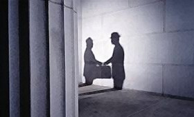 Πρώτη η Ελλάδα παγκοσμίως στην «σκιώδη οικονομία» Πρώτη η Ελλάδα παγκοσμίως στην «σκιώδη οικονομία»