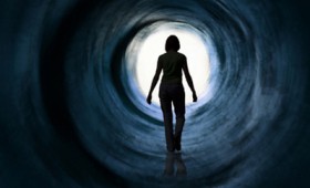 Όταν όλη η ζωή περνάει μπροστά από τα μάτια σου Όταν όλη η ζωή περνάει μπροστά από τα μάτια σου