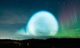 Η “εξωγήινη” σφαίρα της Σιβηρίας συνδέεται με τον Πούτιν Η “εξωγήινη” σφαίρα της Σιβηρίας συνδέεται με τον Πούτιν