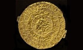 Ο Μηνάς Τσικριτσής για τον χρυσό δίσκο του Μούρντορφ Ο Μηνάς Τσικριτσής για τον χρυσό δίσκο του Μούρντορφ