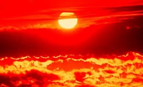 Η Αθήνα θα γνωρίσει την μεγαλύτερη αύξηση σε καύσωνες Η Αθήνα θα γνωρίσει την μεγαλύτερη αύξηση σε καύσωνες