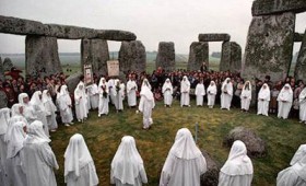 Τι δείχνουν τα ανθρώπινα λείψανα στο Στόουνχεντζ (vid) Τι δείχνουν τα ανθρώπινα λείψανα στο Στόουνχεντζ (vid)