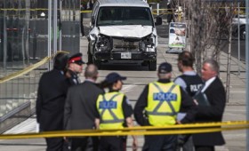 Δέκα νεκροί από την επίθεση με βαν στο Τορόντο (vid)