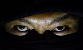 Ο τρόπος ζωής των Νίντζα και η εκπαίδευσή τους (vid) Ο τρόπος ζωής των Νίντζα και η εκπαίδευσή τους (vid)