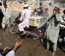Στους 65 οι νεκροί από τον καύσωνα στο Πακιστάν