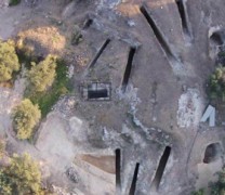 Βρέθηκε ασύλητος μυκηναϊκός τάφος στη Νεμέα