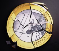 Wall Street Journal: «Έρχεται το τέλος του ευρώ»