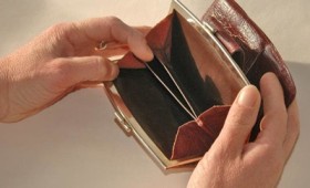 Εκτός ελέγχου η αύξηση των οφειλών στην Εφορία Εκτός ελέγχου η αύξηση των οφειλών στην Εφορία