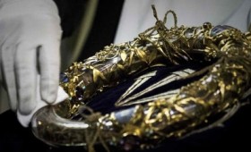 Η πραγματική ιστορία του ακάνθινου στεφανιού του Ιησού (vid) Η πραγματική ιστορία του ακάνθινου στεφανιού του Ιησού (vid)