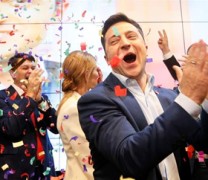 Εκλογές Ουκρανίας: Νίκησε ο κωμικός ηθοποιός Ζελένσκι Εκλογές Ουκρανίας: Νίκησε ο κωμικός ηθοποιός Ζελένσκι