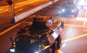 Εισβολή κινεζικών αρμάτων στο Χονγκ Κονγκ (vid)