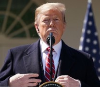 Ντόναλντ Τραμπ: «Είμαι ο εκλεκτός του Θεού!» (vid) Ντόναλντ Τραμπ: «Είμαι ο εκλεκτός του Θεού!» (vid)