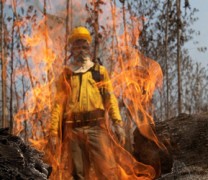 Αμαζόνιος: Δύο νεκροί στη Βολιβία στη μάχη με τις τεράστιες φωτιές (vid)