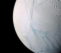 Ίχνη ζωής στον δορυφόρο του Κρόνου Εγκέλαδο (vid) Ίχνη ζωής στον δορυφόρο του Κρόνου Εγκέλαδο (vid)