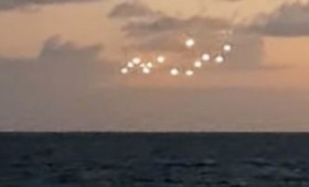 Κύμα UFO συνελήφθη on camera στις ακτές των ΗΠΑ