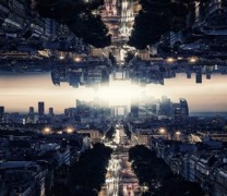 Παράλληλο σύμπαν: Μήπως βρίσκεται εκεί ο άλλος μας εαυτός; (vid) Παράλληλο σύμπαν: Μήπως βρίσκεται εκεί ο άλλος μας εαυτός; (vid)