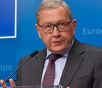 Ρέγκλινγκ: «Η Ελλάδα θα είναι υπό κατοχή για πολλές δεκαετίες ακόμη» Ρέγκλινγκ: «Η Ελλάδα θα είναι υπό κατοχή για πολλές δεκαετίες ακόμη»