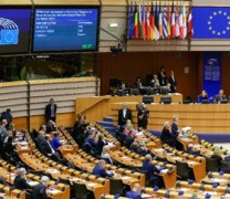 Το Ευρωπαϊκό Κοινοβούλιο επικύρωσε το Brexit (vid) Το Ευρωπαϊκό Κοινοβούλιο επικύρωσε το Brexit (vid)