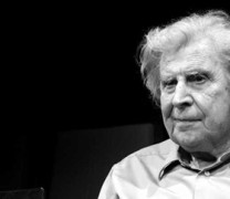 Μ. Θεοδωράκης: «Η σκέψη μου στους γενναίους των συνόρων» (vid) Μ. Θεοδωράκης: «Η σκέψη μου στους γενναίους των συνόρων» (vid)