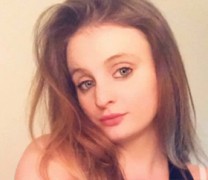 Μια νέα, 21 ετών, χωρίς «υποκείμενα νοσήματα» πέθανε από κοροναϊό Μια νέα, 21 ετών, χωρίς «υποκείμενα νοσήματα» πέθανε από κοροναϊό