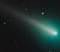 Ο κομήτης ΑΤΛΑΣ διασχίζει τον ανοιξιάτικο ουρανό (vid)
