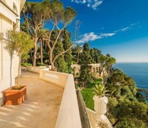 Το σπίτι των 43 εκατ. ευρώ του Σον Κόνερι στη Γαλλική Ριβιέρα Το σπίτι των 43 εκατ. ευρώ του Σον Κόνερι στη Γαλλική Ριβιέρα