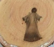 Εικόνα του Ιησού βρέθηκε στο εσωτερικό κομμένου κορμού δέντρου (vid)