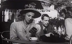 Smartphone σε παλιά γαλλική ταινία του 1947 (vid) Smartphone σε παλιά γαλλική ταινία του 1947 (vid)