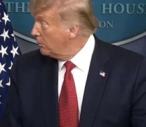 Πανικός στον Λευκό Οίκο: Φυγάδευσαν τον Τραμπ (vid) Πανικός στον Λευκό Οίκο: Φυγάδευσαν τον Τραμπ (vid)