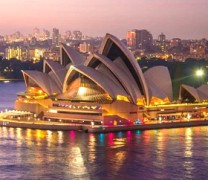 Αυστραλία: Η οικονομία σε ύφεση ύστερα από 30 χρόνια Αυστραλία: Η οικονομία σε ύφεση ύστερα από 30 χρόνια