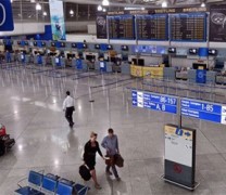 «Μαύρος» μήνας και ο Αύγουστος για τον τουρισμό «Μαύρος» μήνας και ο Αύγουστος για τον τουρισμό