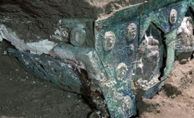 Αρχαίο τελετουργικό άρμα ανακαλύφθηκε κοντά στην Πομπηία (vid)