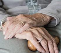 Γηροκομείο της Κρήτης ερευνάται για 68 περιπτώσεις ξαφνικών θανάτων Γηροκομείο της Κρήτης ερευνάται για 68 περιπτώσεις ξαφνικών θανάτων